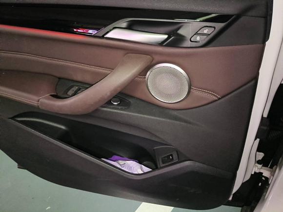 [成都·川A] 二手宝马宝马X12022款 sDrive20Li 时尚型