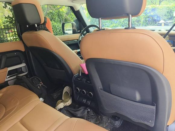 [广州·粤A] 二手路虎路虎卫士2023款 130 3.0T P400 HSE