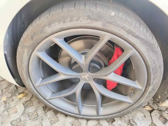 [广州·粤A] 二手特斯拉Model 32020款 改款 长续航后轮驱动版