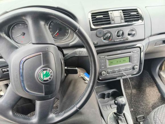 [杭州·浙D] 二手斯柯达晶锐2012款 1.6L 自动酷黑版