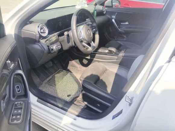 [苏州·苏E] 二手奔驰奔驰A级2021款 A 200 L 运动轿车时尚型