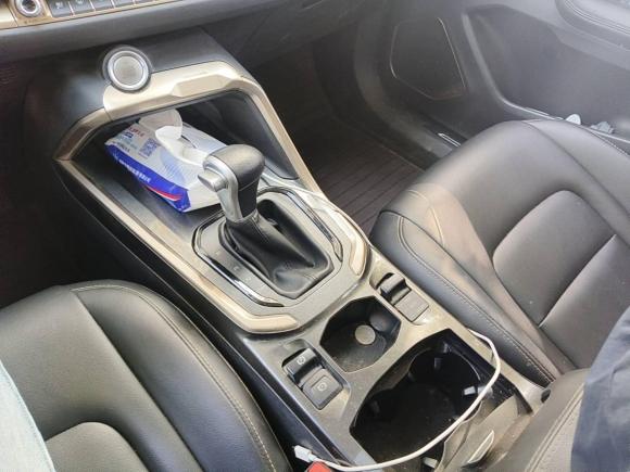 [武汉·鄂A] 二手哈弗哈弗H62019款 蓝标 2.0GDIT 自动冠军版