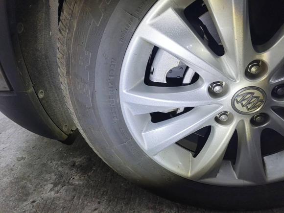 [广州·粤A] 二手别克昂科威2016款 28T 四驱精英型