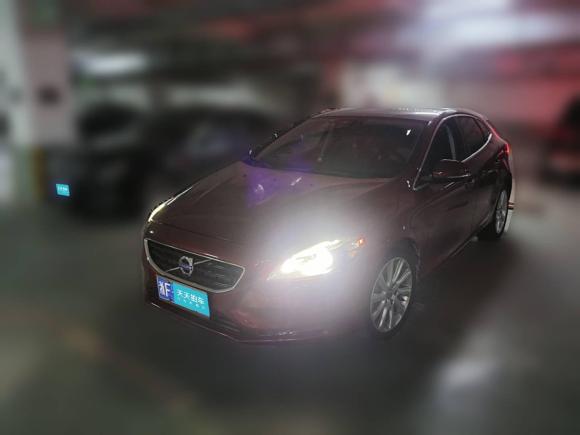 沃尔沃沃尔沃V402013款 2.0T 智雅版「嘉兴二手车」「天天拍车」