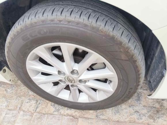 [青岛·鲁B] 二手丰田凯美瑞2015款 2.0G 领先版