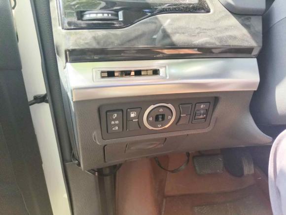 [成都·川A] 二手比亚迪比亚迪S72017款 2.0T 自动尊贵型