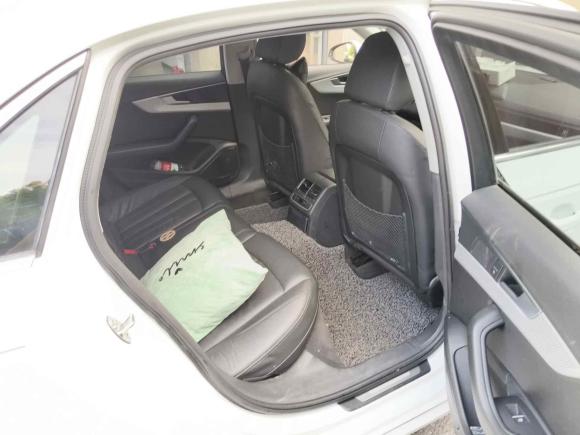 [杭州·浙A] 二手奥迪奥迪A4L2017款 40 TFSI 时尚型