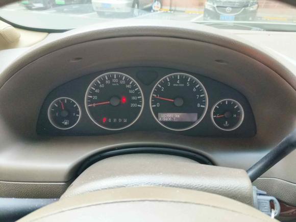 [上海·沪A] 二手别克别克GL82011款 2.4L CT舒适版