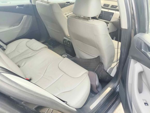 [济南·鲁A] 二手大众迈腾2011款 2.0TSI DSG豪华型