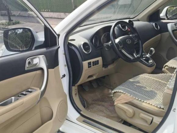 [成都·川A] 二手哈弗哈弗H62012款 1.5T 手动两驱尊贵型