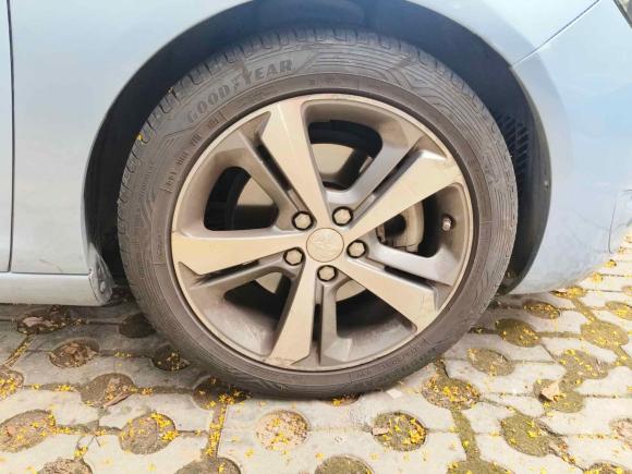 [武汉·鄂A] 二手标致标致308S2015款 1.6T 自动劲驰版