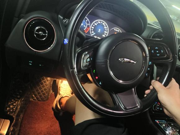 [杭州·浙A] 二手捷豹捷豹XJ2016款 XJL 3.0 SC 两驱典雅商务版