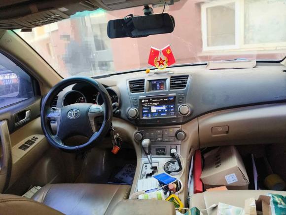 [青岛·鲁B] 二手丰田汉兰达2011款 2.7L 两驱7座豪华版