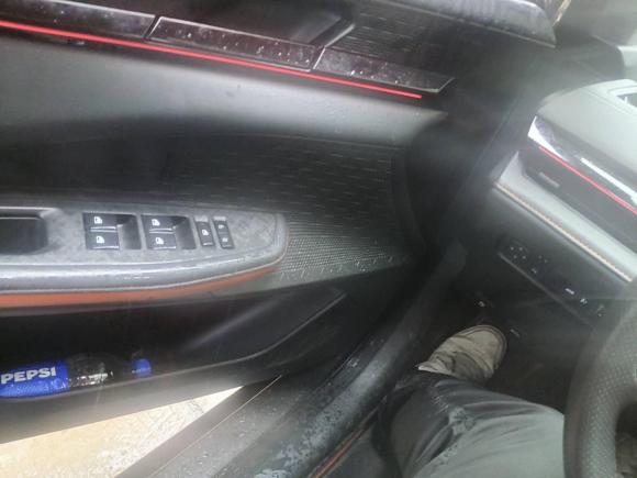 [合肥·皖A] 二手长安长安UNI-V2022款 1.5T 尊贵型