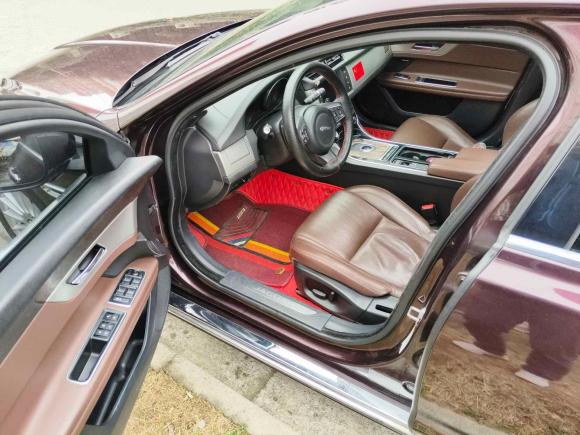 [无锡·苏B] 二手捷豹捷豹XFL2017款 XFL 2.0T 200PS 豪华版