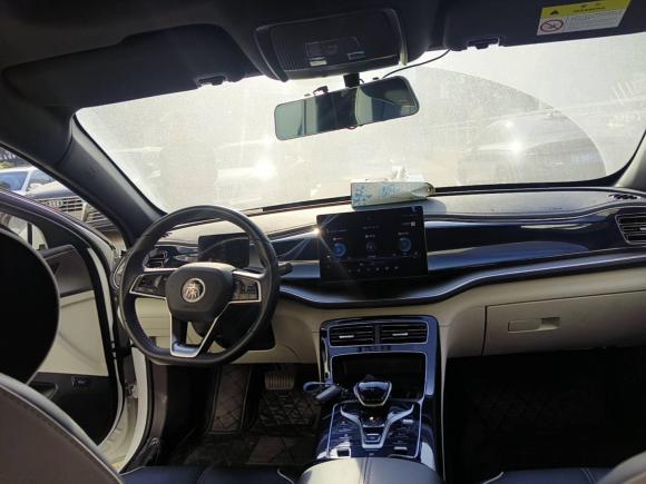 [深圳·粤B] 二手比亚迪秦PLUS2021款 DM-i 55KM 旗舰型