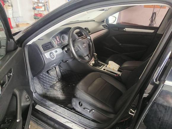 [佛山·粤E] 二手大众帕萨特2015款 1.8TSI DSG尊荣版