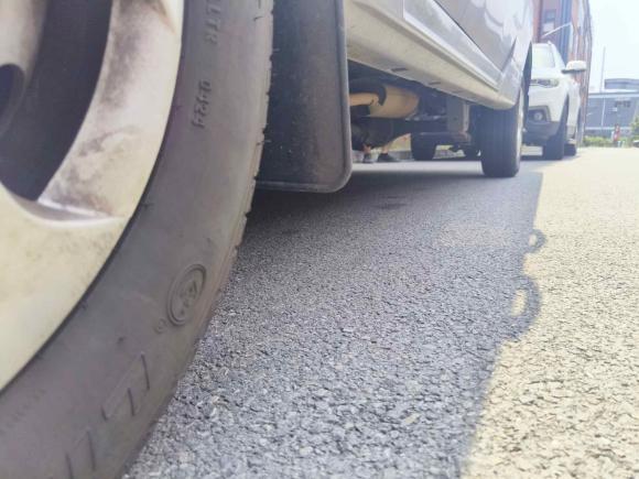 [南通·苏U] 二手金杯新海狮X30L2021款 1.5L财富中央空调版客车国VI SWC15M