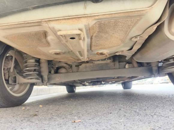 [南昌·沪C] 二手现代朗动2016款 1.6L 手动尊贵型