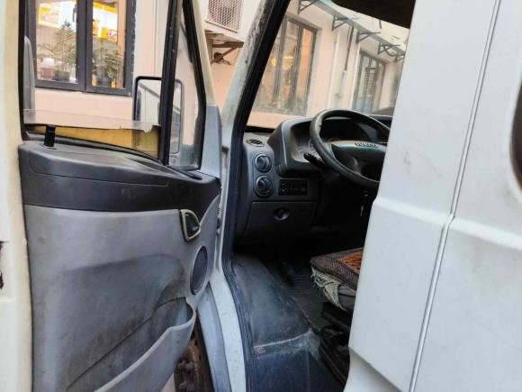 [上海·沪A] 二手依维柯依维柯褒迪2013款 2.8T-A36 客货两用