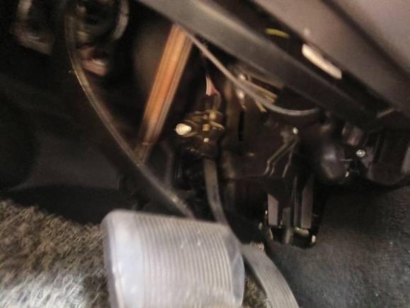 [湖州·浙E] 二手Jeep指南者2011款 2.4L 四驱运动版