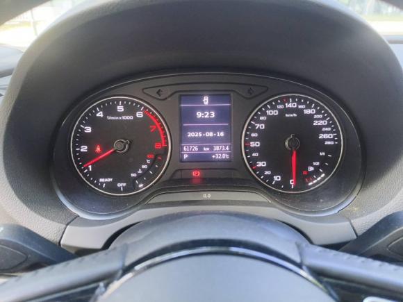 [无锡·苏B] 二手奥迪奥迪A32018款 30周年年型 Limousine 35 TFSI 时尚型