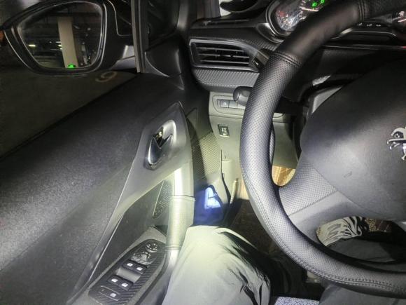 [杭州·浙A] 二手标致标致20082014款 1.6L 自动潮流版