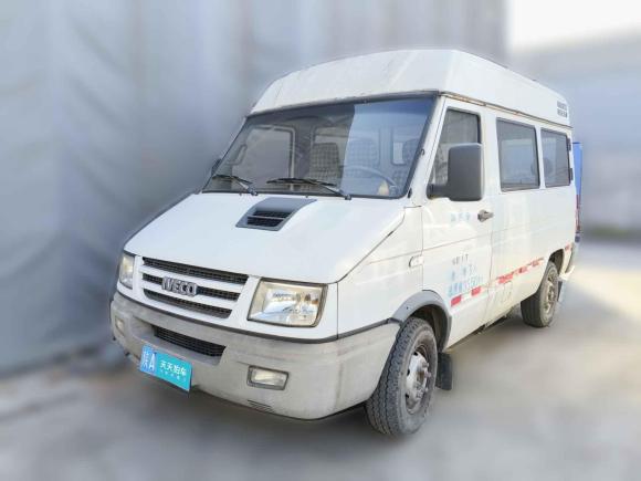 依維柯依維柯得意2009款 2.8T-V35基本型「西安二手車」「天天拍車」