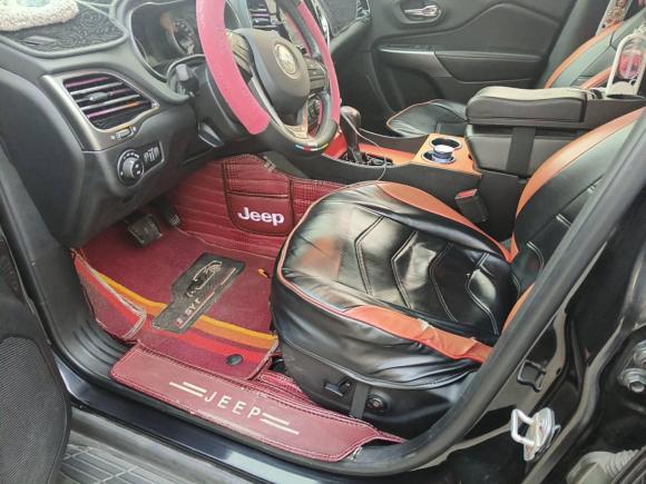 [上海·沪C] 二手Jeep自由光2019款 2.0T 两驱智享版 国V