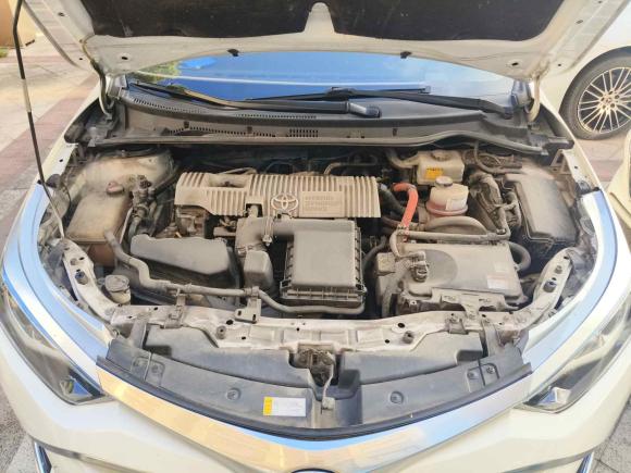 [温州·浙C] 二手丰田雷凌2017款 改款双擎 1.8H GS E-CVT精英天窗版 国V