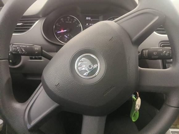 [上海·苏E] 二手斯柯达明锐2015款 1.6L 手动逸杰版