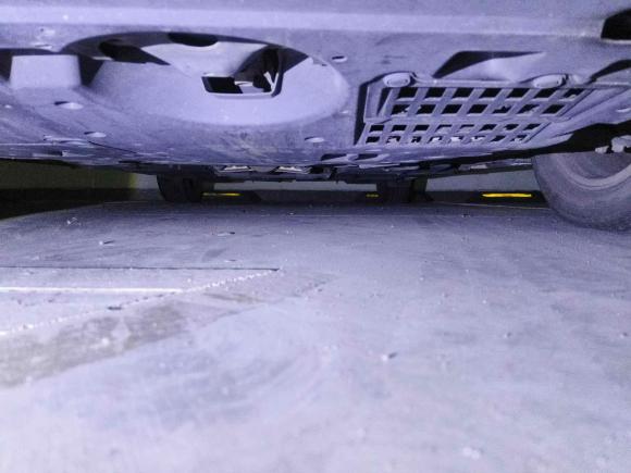 [深圳·粤B] 二手雷克萨斯雷克萨斯CT2014款 CT200h 舒适版 单色