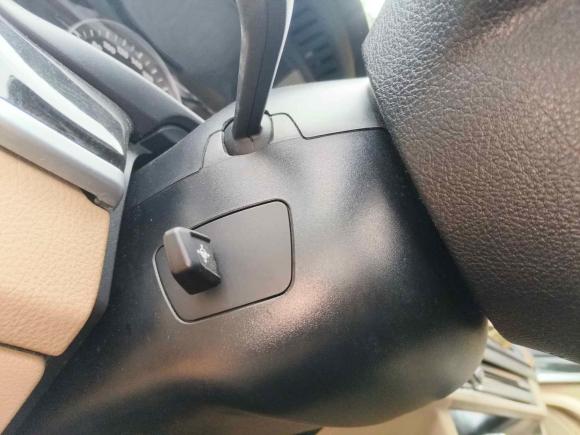 [成都·川G] 二手宝马宝马5系2012款 530Li 领先型