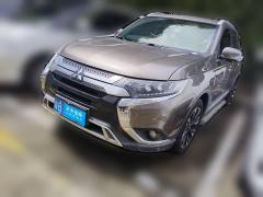 [深圳·粤B] 三菱欧蓝德2020款 2.4L 四驱致享版 7座