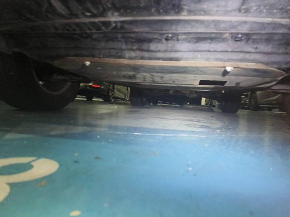 [深圳·粤B] 二手雷诺科雷傲2010款 2.5L 两驱时尚型