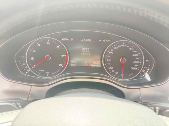 [无锡·苏B] 二手奥迪奥迪A6L2018款 30周年年型 35 TFSI 时尚型