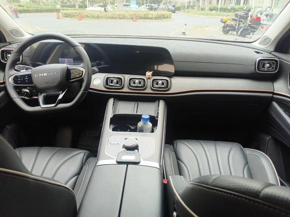 [上海·苏U] 二手奇瑞瑞虎92023款 2.0T 双离合两驱豪华版 7座