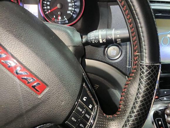 [杭州·赣H] 二手哈弗哈弗H62015款 运动版 1.5T 自动两驱豪华型