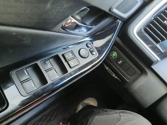 [金华·浙G] 二手本田思铂睿2015款 2.0L 尊贵版