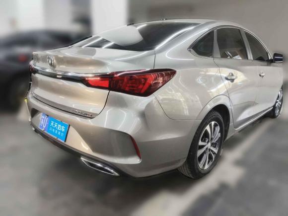 [无锡·苏U] 二手长安逸动2021款 PLUS 1.6L GDI 手动豪华型