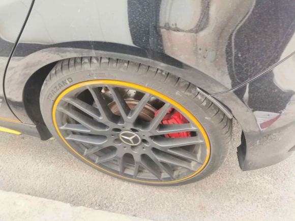 [南通·苏F] 二手奔驰奔驰A级AMG2017款 AMG A 45 4MATIC 暗夜雷霆限量版