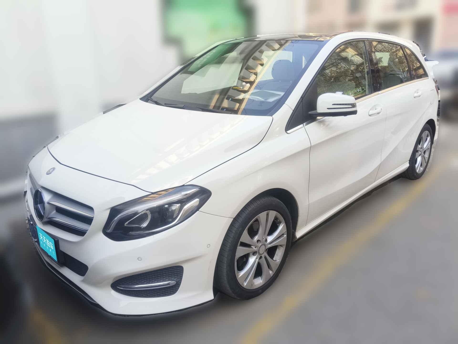 [济南·鲁A] 奔驰奔驰B级2015款 B 200 时尚型