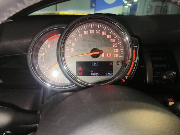 [上海·沪D] 二手MINIMINI2018款 1.5T COOPER 经典派