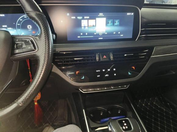 [佛山·粤E] 二手红旗红旗HS52019款 2.0T 智联旗领四驱版