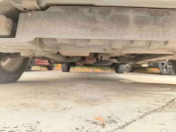 [上海·沪L] 二手别克别克GL82012款 2.4L BASE舒适版