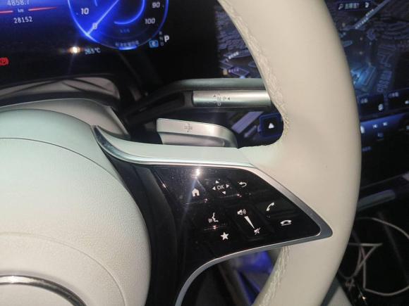 [武汉·鄂A] 二手奔驰奔驰EQS SUV2023款 450 4MATIC 先锋版