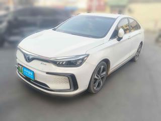 北京汽车北京EU52018款 R500 智尚版