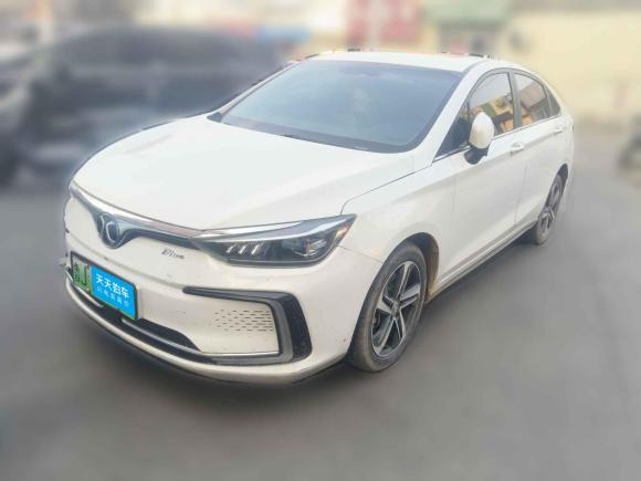 [济南·鲁J] 二手北京汽车北京EU52018款 R500 智尚版