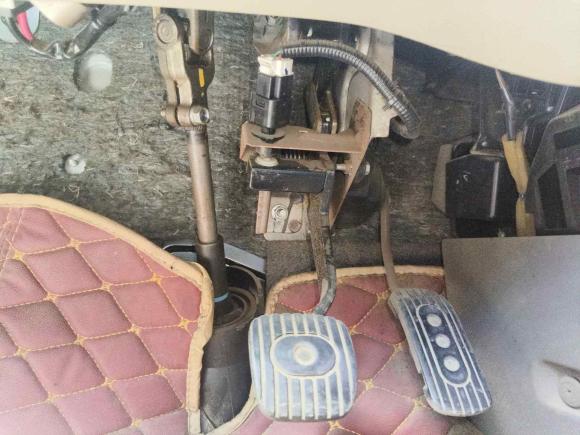 [嘉兴·浙A] 二手日产日产NV2002016款 改款 1.6L CVT豪华型