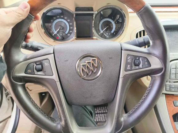 [上海·沪A] 二手别克君越2012款 2.4L SIDI豪华版